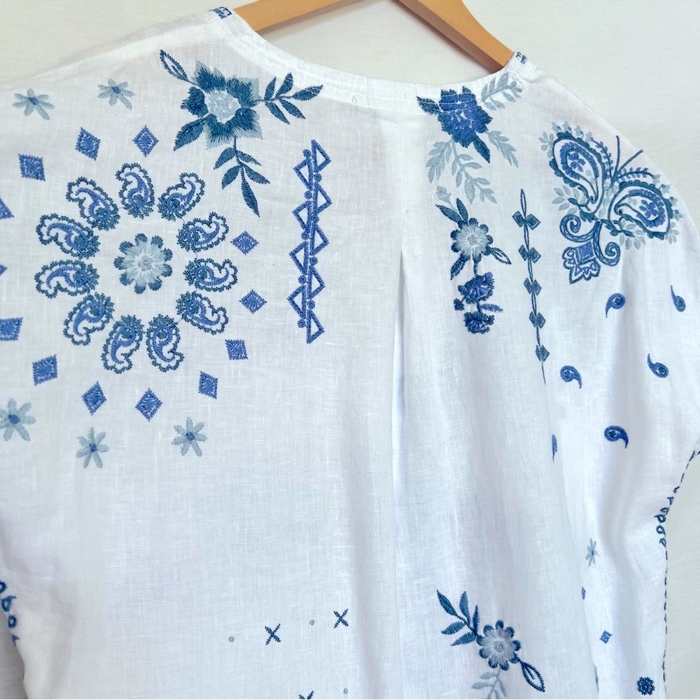 Johnny Was White and Blue 100% Linen Embroidered Boxy Dress - Picture 10 of 15